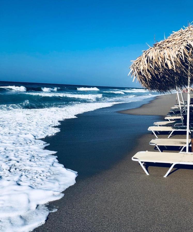 Petite Palace ريثيمنو المظهر الخارجي الصورة
